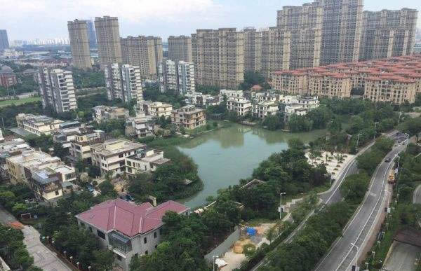 無(wú)錫天鵝湖